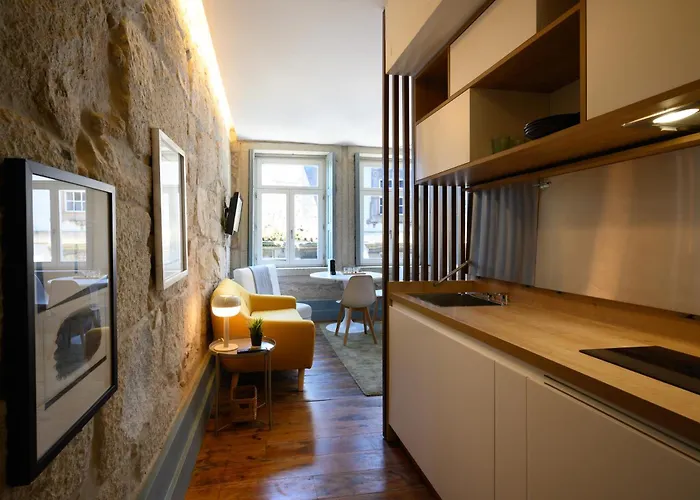 Live In - Codecal Apartman